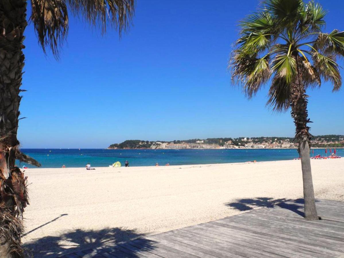 Escapade A Sanary, Au Coeur Du Village, 200M Du Port,Clim,Wifi,Parking エクステリア 写真